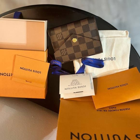 Louis Vuitton victorine wallet - Picture 2 of 5